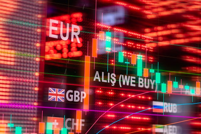 retail-forex-trading-explained-from-market-liquidity-to-platforms